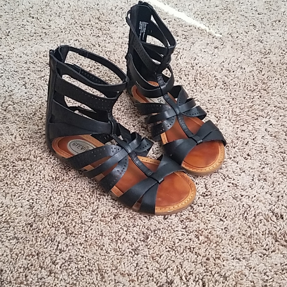 Black Sandals
